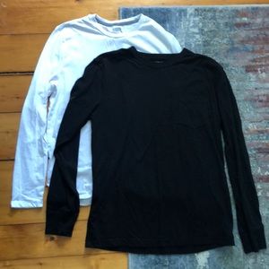 Long sleeve t-shirt bundle